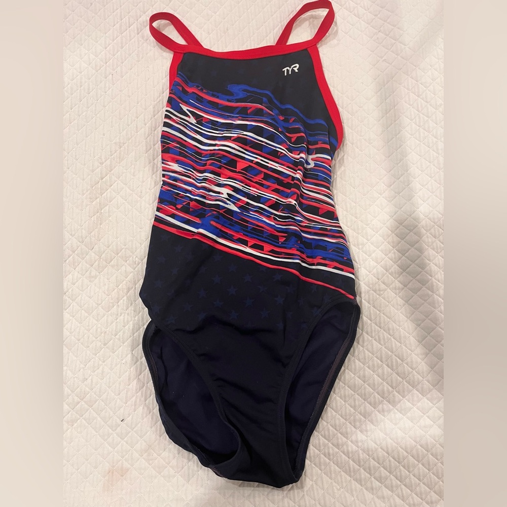 TYR DURAFAST ONE® WOMEN'S DIAMONDFIT SWIMSUIT - Stars and Stripes Print